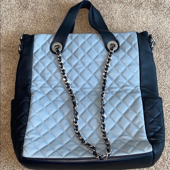 Large Bag. - Picture 2 of 4